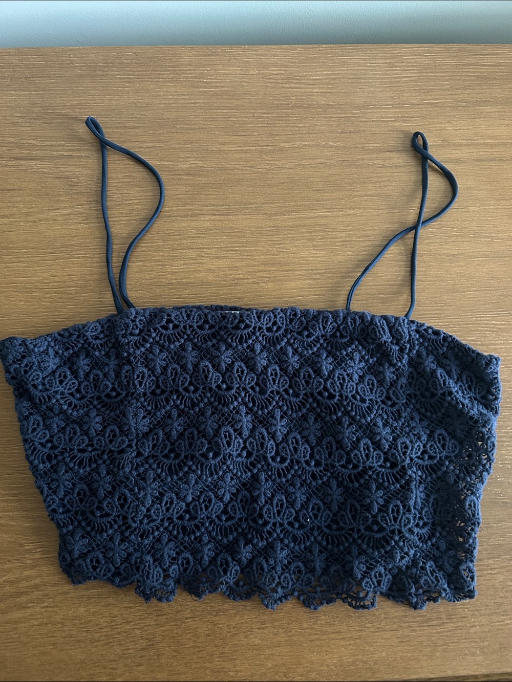 Zara navy crochet crop top